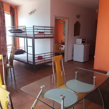 Family Casablanca Βάρνα