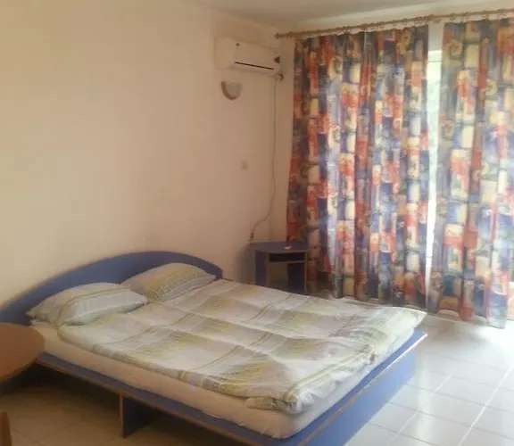 Family Casablanca Βάρνα